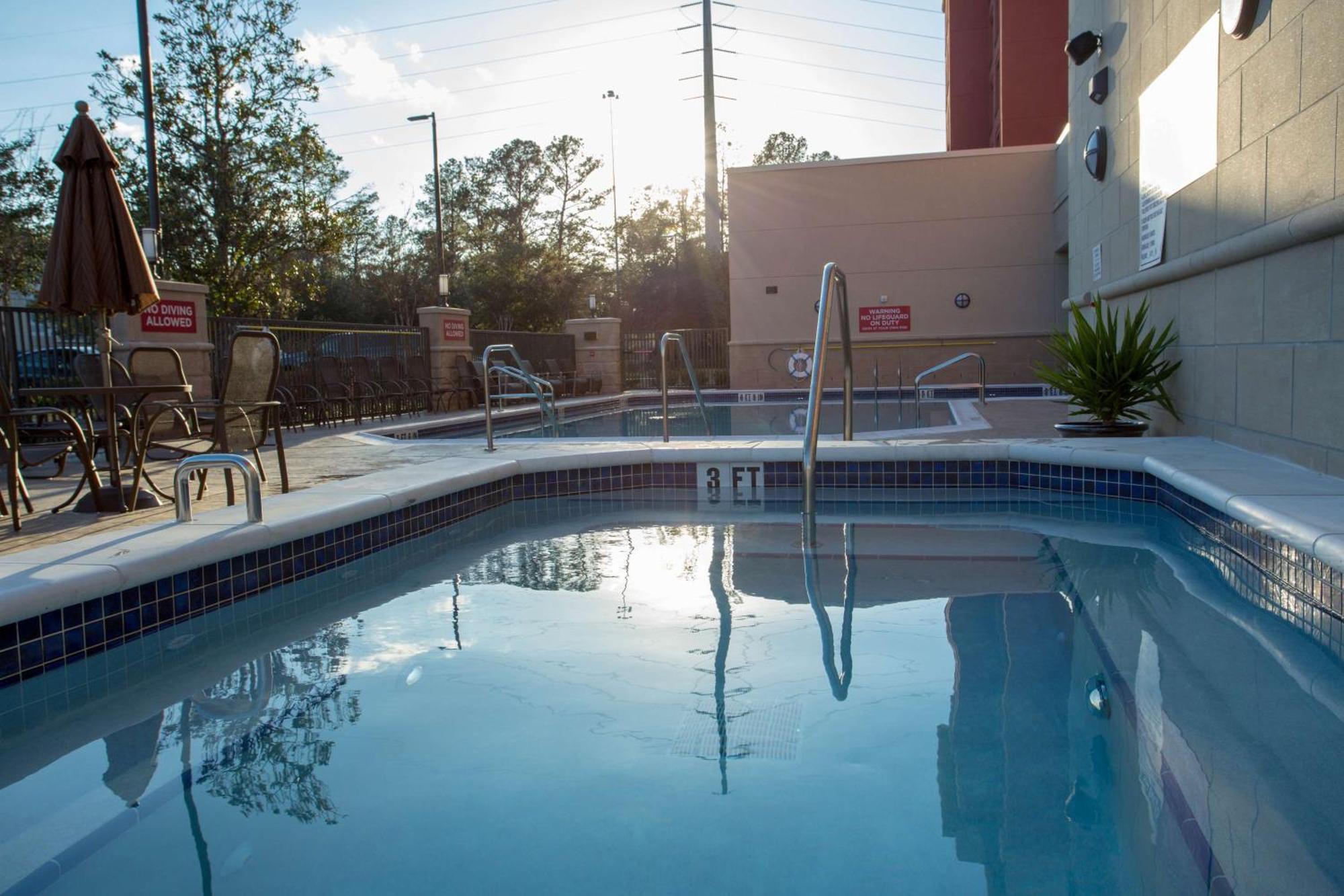Drury Inn&Suites Gainesville Exterior foto
